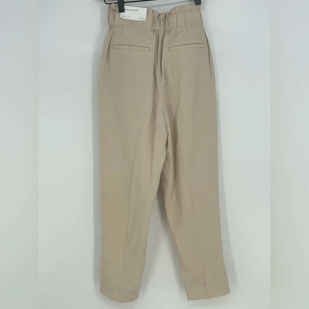 "NWT"Ann Tayor The Pull on Pant High Rise Ankle Beige Lyocell Sz.XXS Petite - Picture 2 of 12